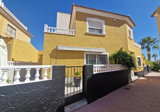 Duplex in Playa Flamenca
