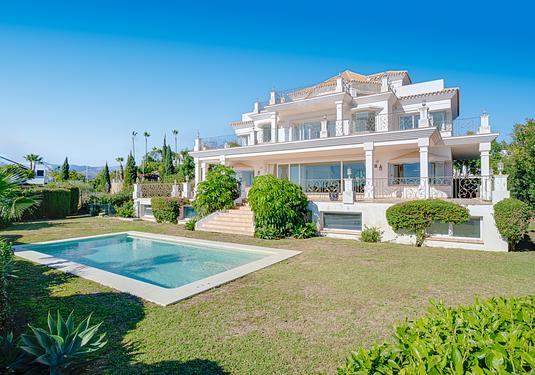 Villa in Benahavís