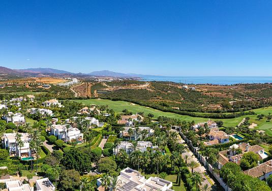 Villa in Casares