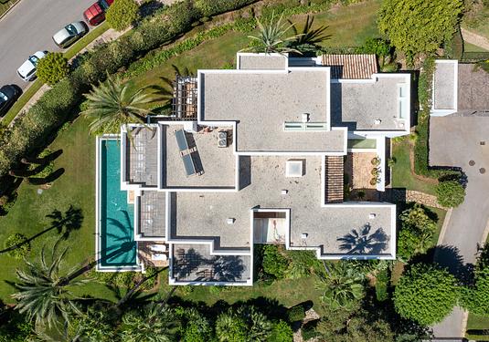 Villa in Casares