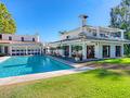 Villa in Estepona