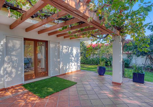 Villa in Estepona