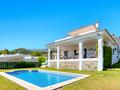 Villa in Estepona