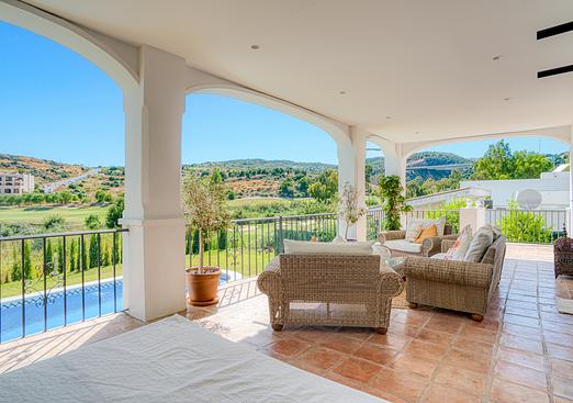 Villa in Estepona