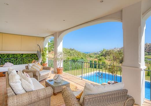 Villa in Estepona