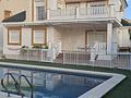Villa in Elche