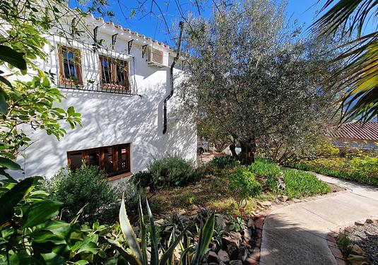 Commercial in Alcaucín