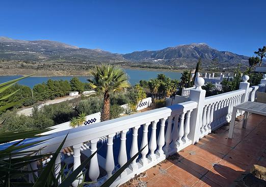 Villa in Vinuela