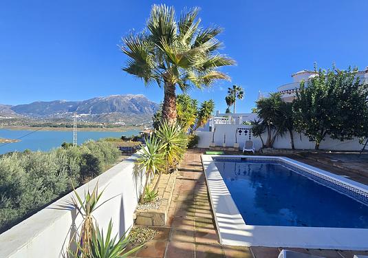 Villa in Vinuela