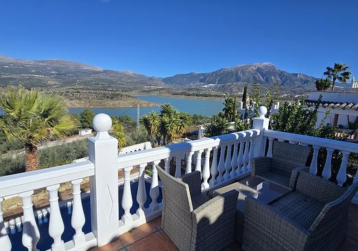 Villa in Vinuela