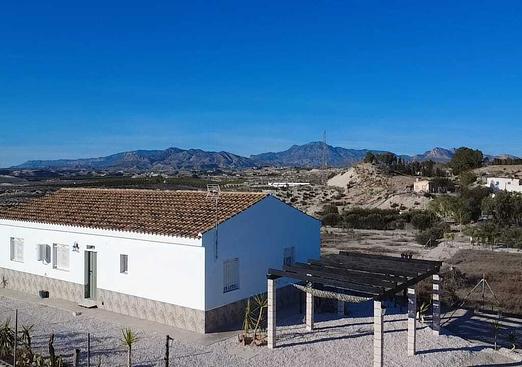 Villa in Fortuna