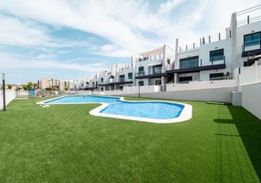 Apartment in San Miguel de Salinas