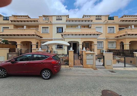 Town house in Orihuela Costa