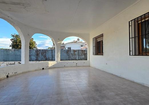 Villa in Torrevieja