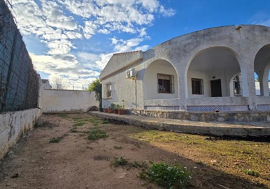 Villa in Torrevieja