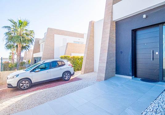 Villa in Algorfa