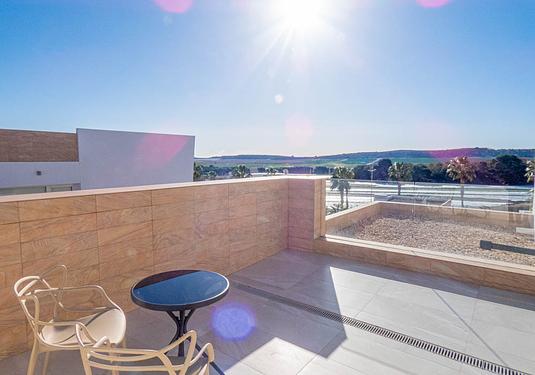 Villa in Algorfa