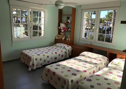 Villa in Orihuela Costa