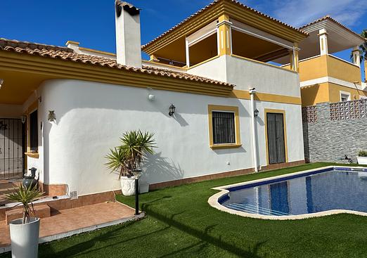Villa in Orihuela