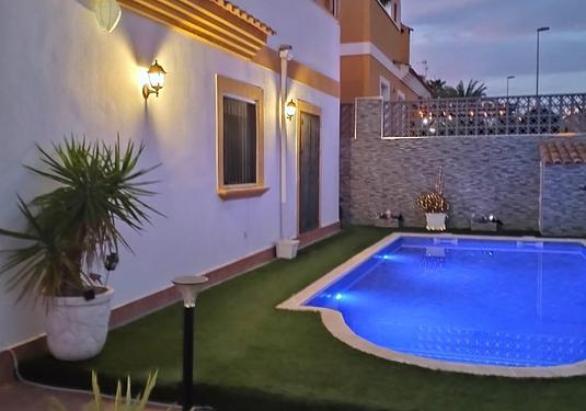 Villa in Orihuela