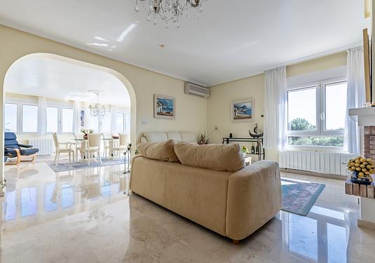 Apartment in Orihuela Costa