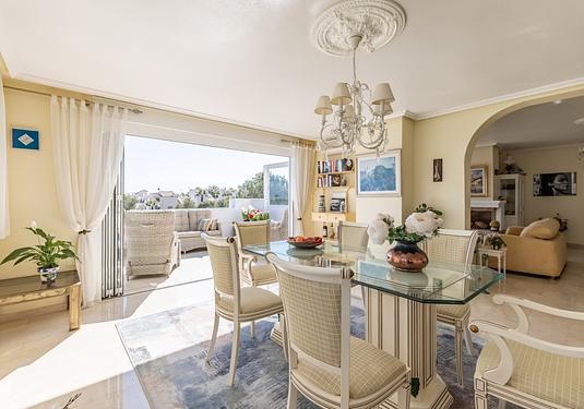 Apartment in Orihuela Costa