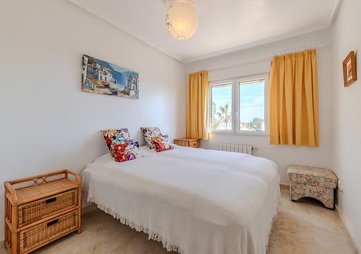 Apartment in Orihuela Costa