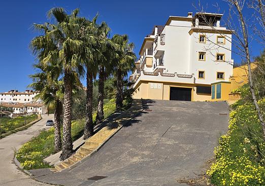Apartment in Alcaucín