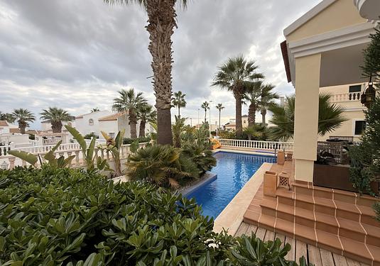 Villa in Orihuela Costa