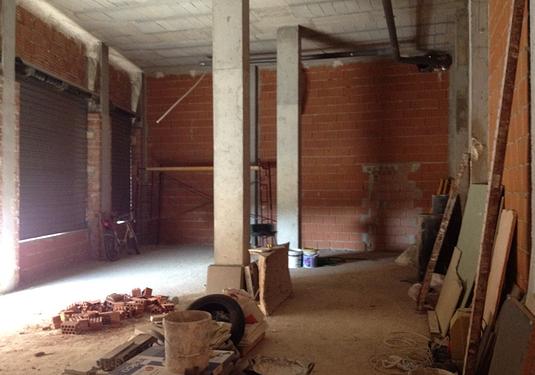 Commercial in Los Montesinos