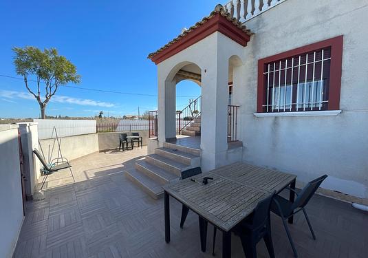 Town house in Daya Vieja