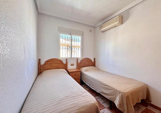 Town house in Villamartin