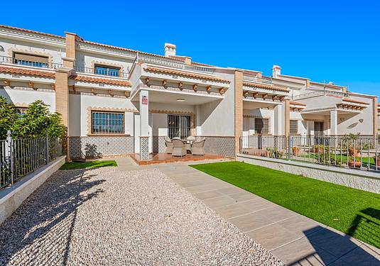 Villa in San Miguel de Salinas