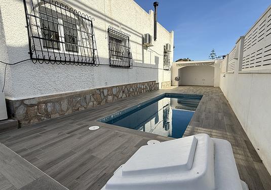 Villa in Villamartin