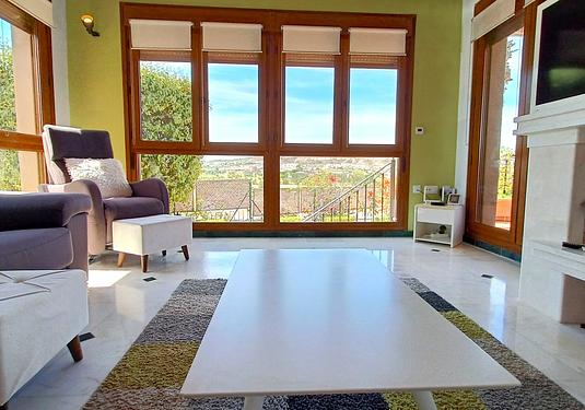 Villa in Algorfa