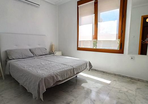 Villa in Algorfa