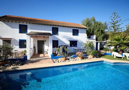 Country house in Alora