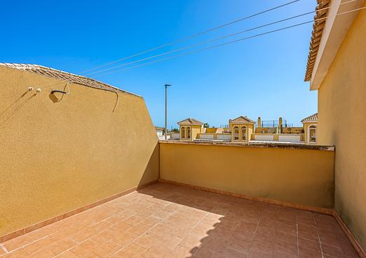 Apartment in Daya Nueva
