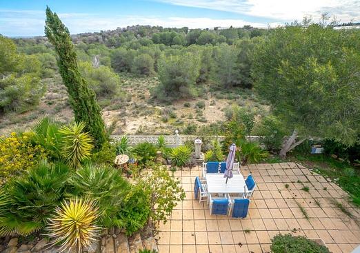 Villa in Algorfa