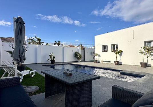 Villa in Rojales