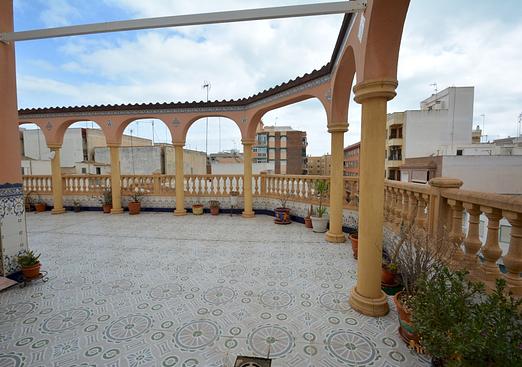 Villa in Guardamar del Segura