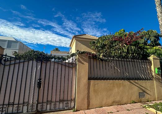Town house in Torrevieja