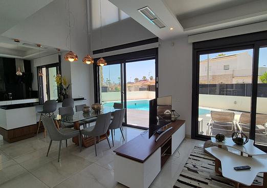Villa in Torrevieja