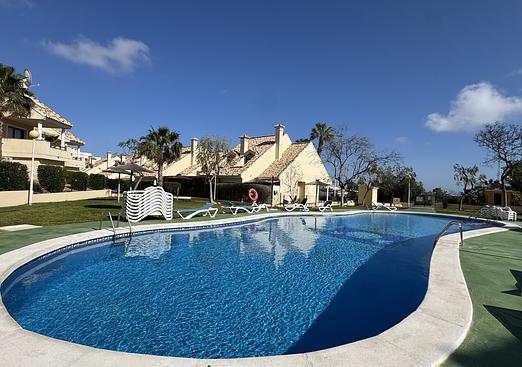 Apartment in Lomas De Campoamor