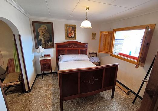 Country house in Yecla
