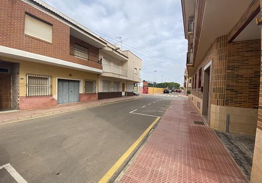 Land in Los Alcazares