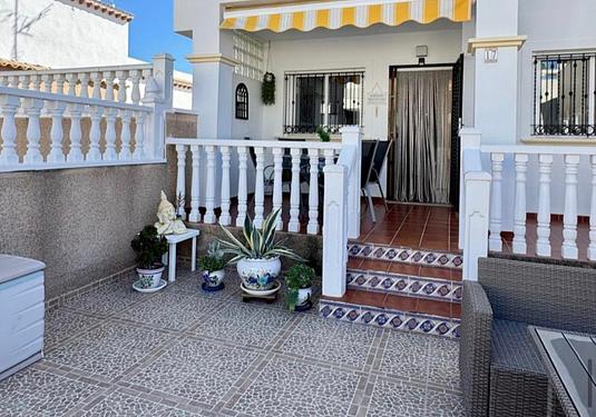 Bungalow in Orihuela Costa