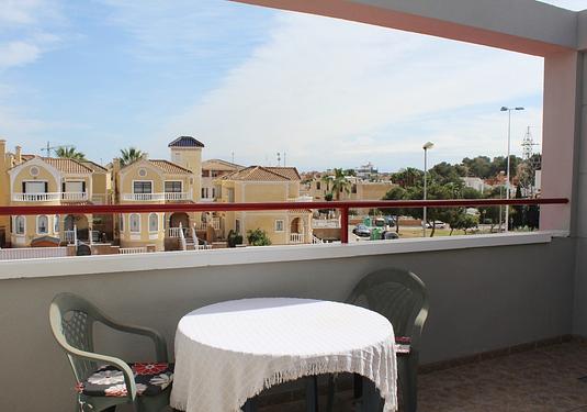 Apartment in Villamartin