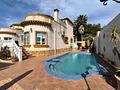 Villa in El Raso