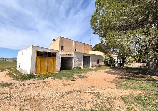 Property in Yecla